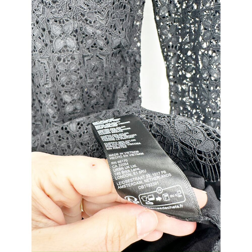 Free People Honey Honey Black Lace Long Sleeve V-Neck Tie Back Dress Size 0 - Picture 6 of 6